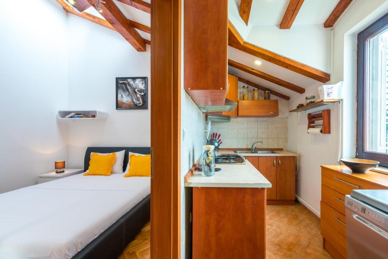 Beach Lapad Apartment Villa Tolja Дубровник Екстер'єр фото