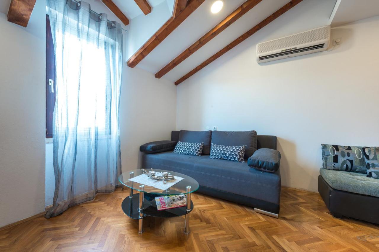 Beach Lapad Apartment Villa Tolja Дубровник Екстер'єр фото