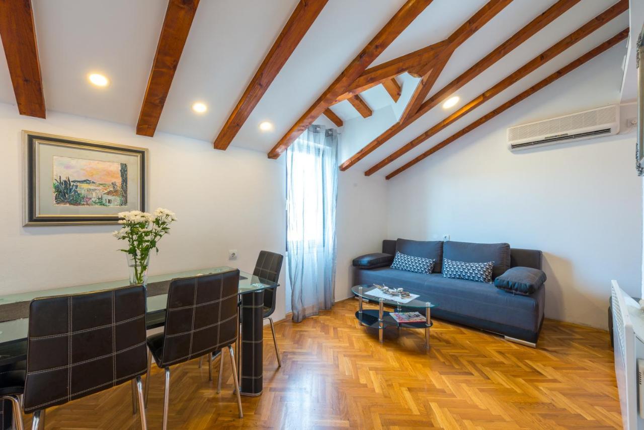 Beach Lapad Apartment Villa Tolja Дубровник Екстер'єр фото