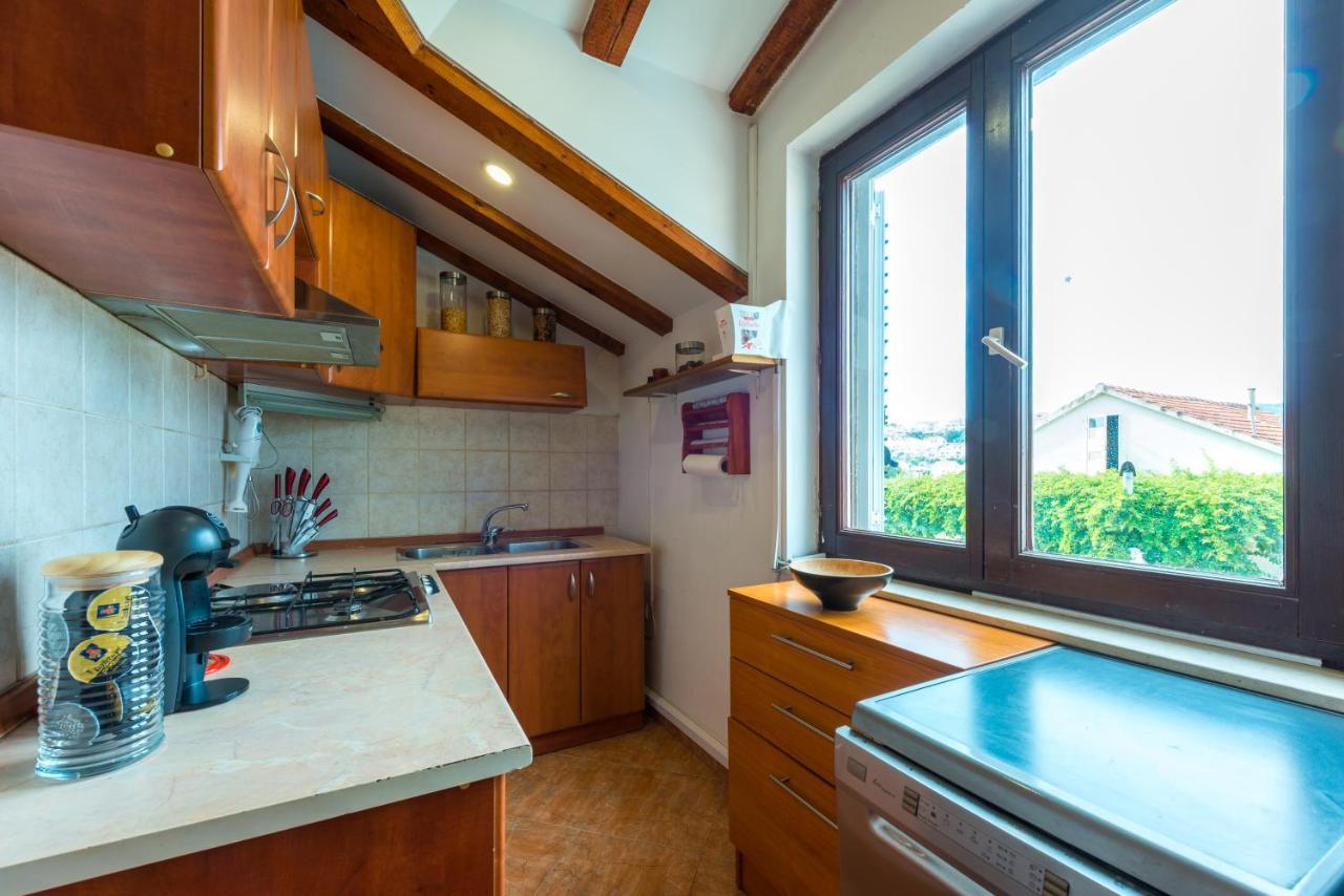 Beach Lapad Apartment Villa Tolja Дубровник Екстер'єр фото