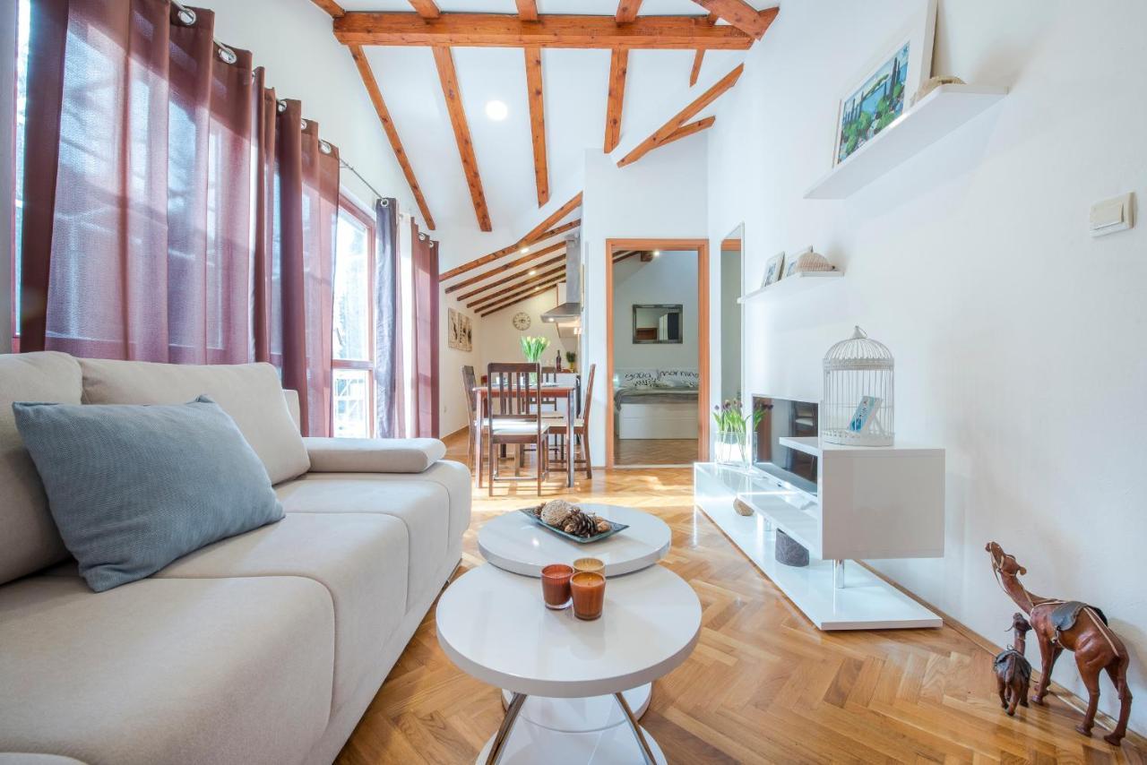 Beach Lapad Apartment Villa Tolja Дубровник Екстер'єр фото